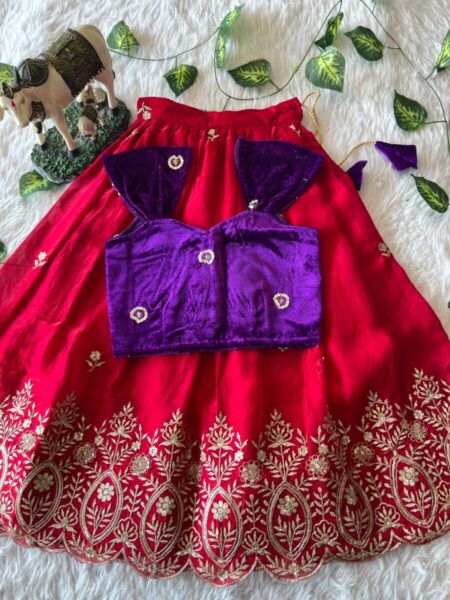 Royal velvet kids lehanga set