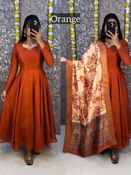 Trending vichitra anarkali